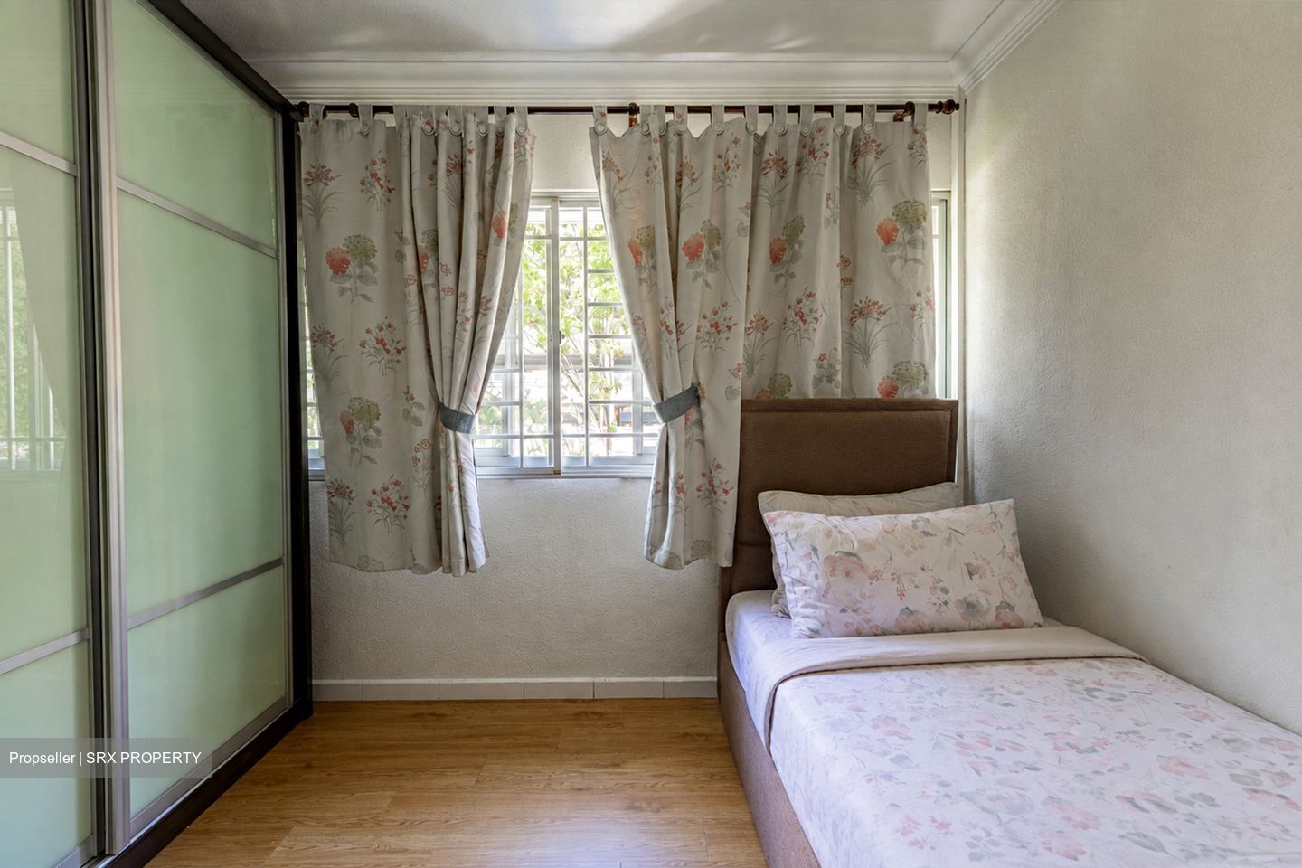 Blk 208 Choa Chu Kang Central (Choa Chu Kang), HDB Executive #599149671